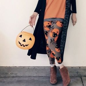 3 for 15! ⭐️Halloween LuLaRoe leggings comfy